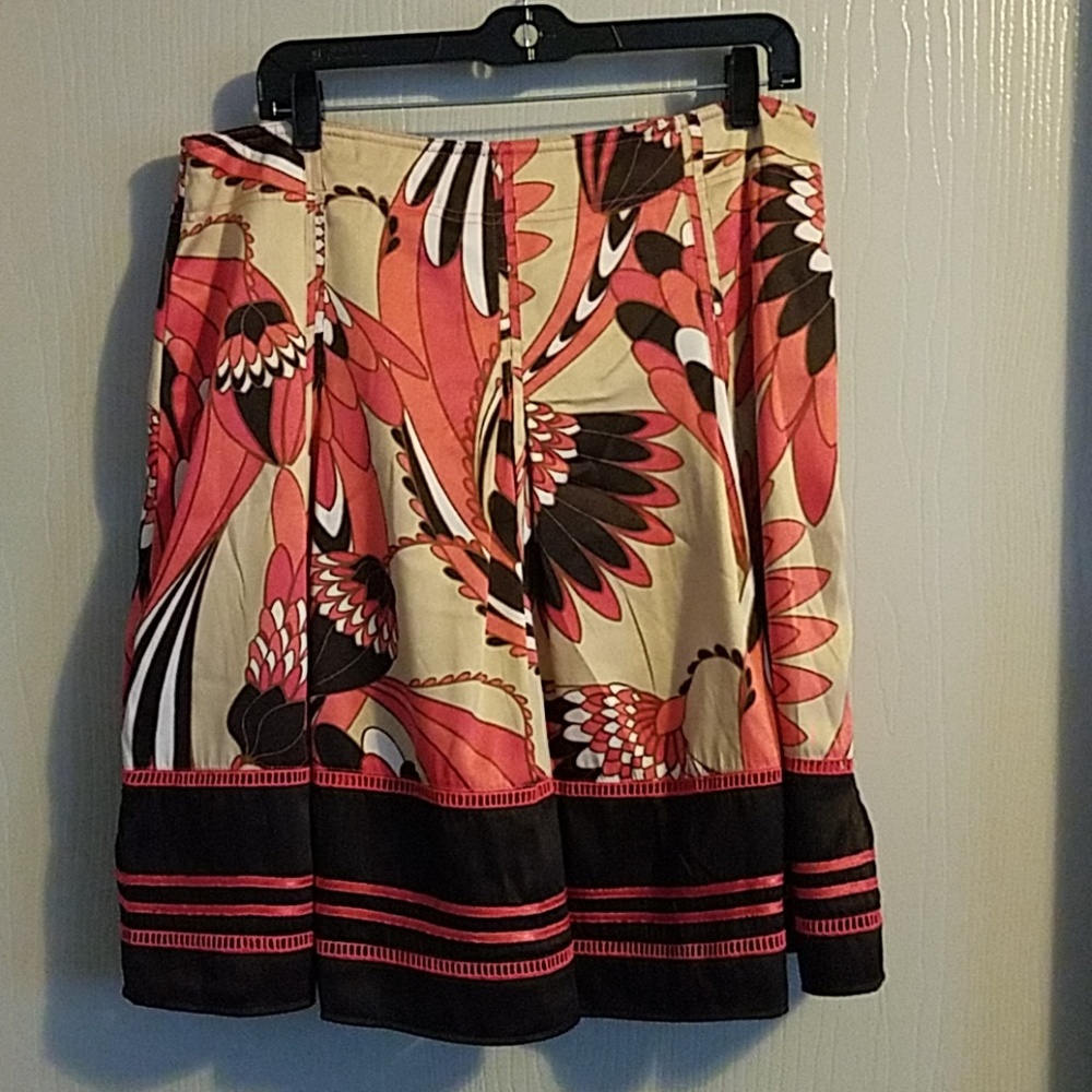 NEW Worthington brand ladies Skirt size 12